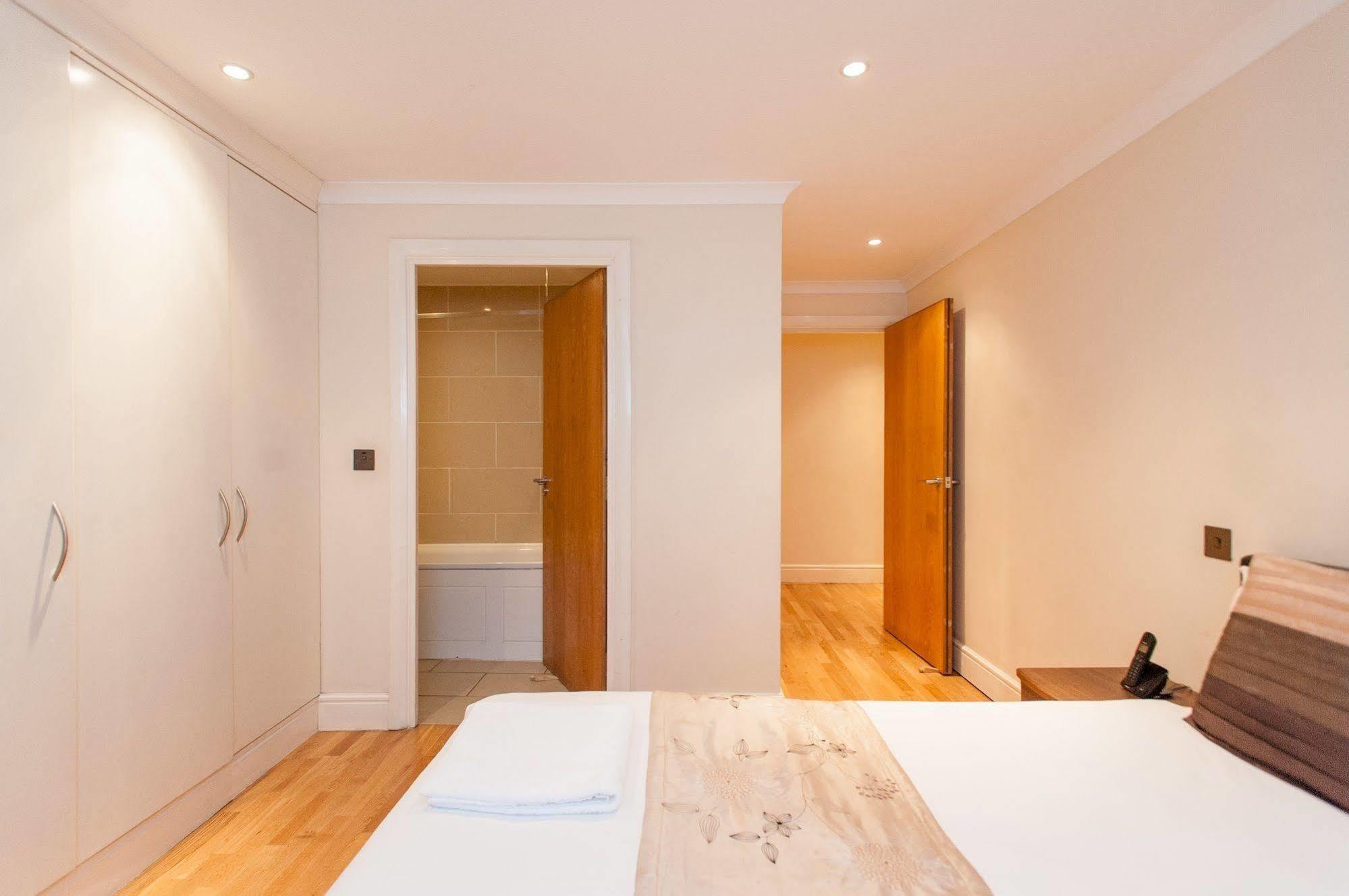 London Serviced Apartments Buitenkant foto