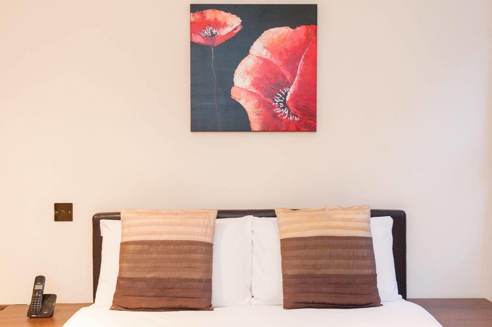 London Serviced Apartments Buitenkant foto