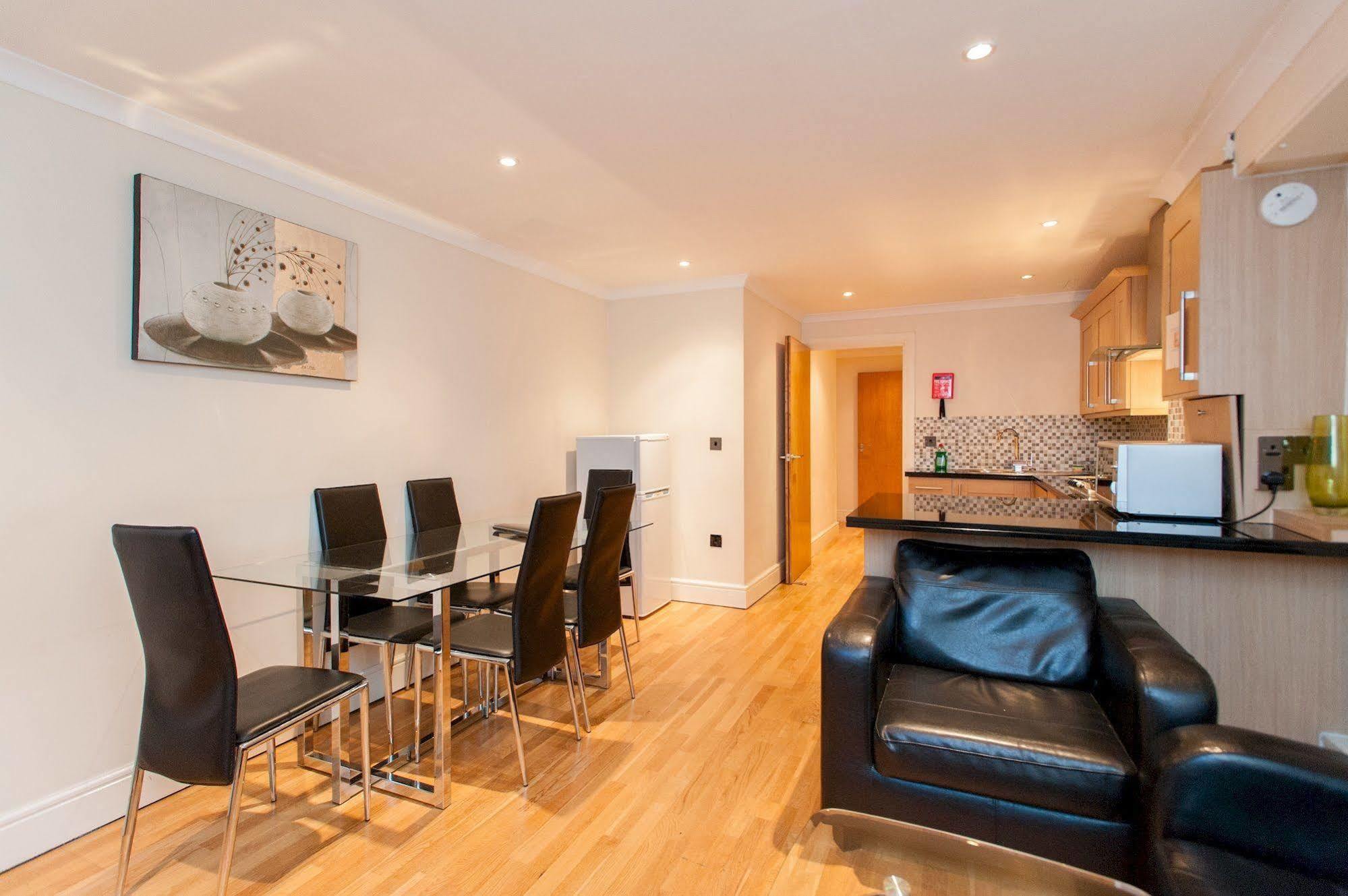 London Serviced Apartments Buitenkant foto