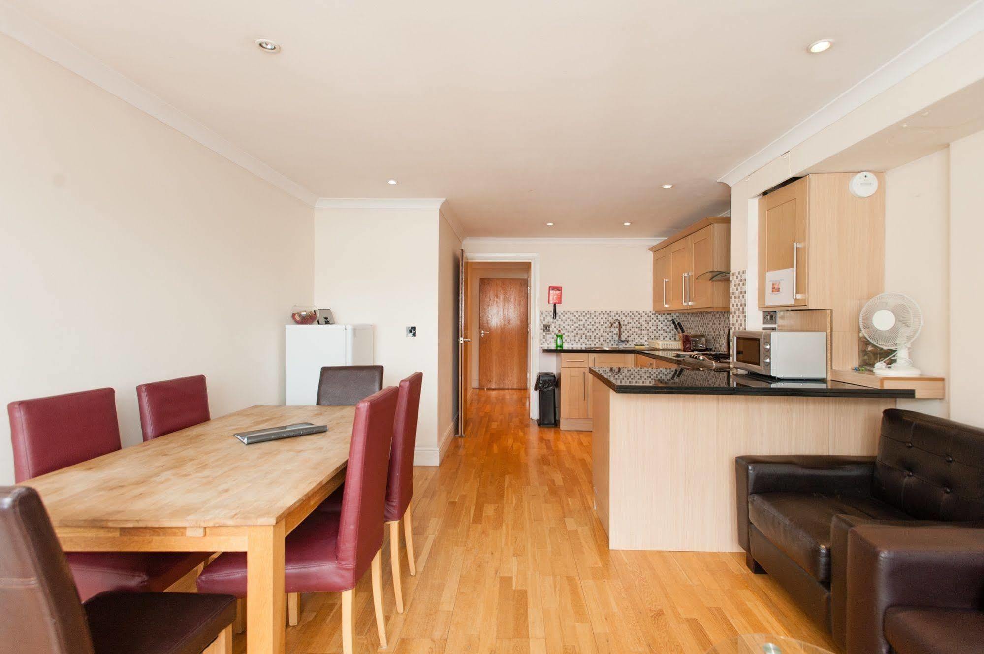 London Serviced Apartments Buitenkant foto